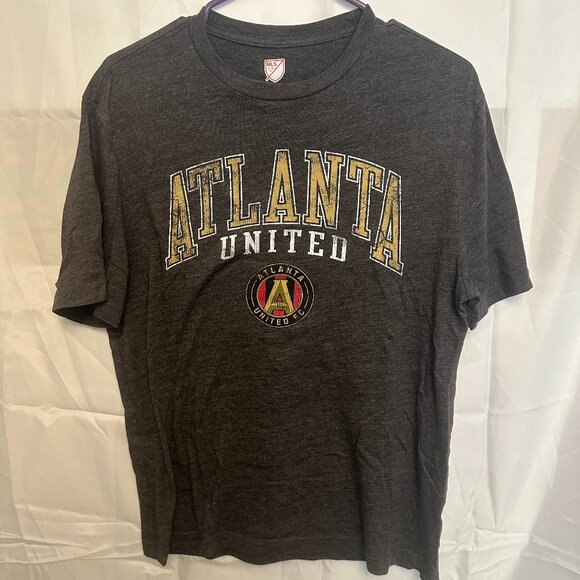 Atlanta United Medium T-Shirt heather gray fabric, logo on front - Picture 1 of 4